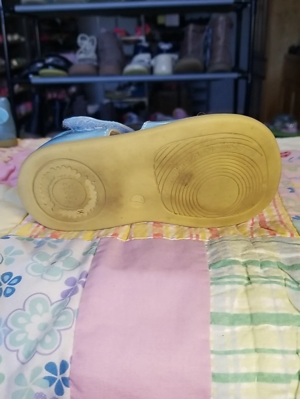 Livie & Luca Light Blue Mary Jane W/light Yellow Cutouts Size 7 Petals